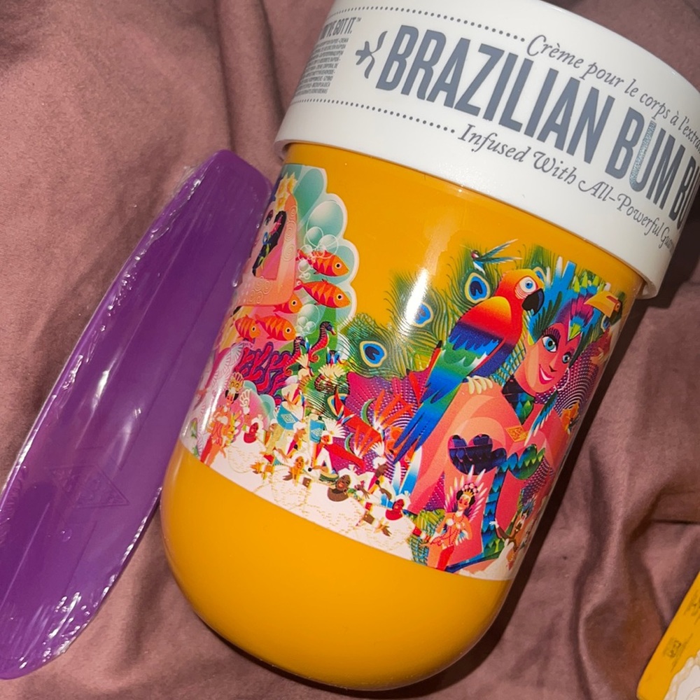 (sold)sol janeiro LIMITED EDITION biggie bum bum cream - Picture 2 of 5